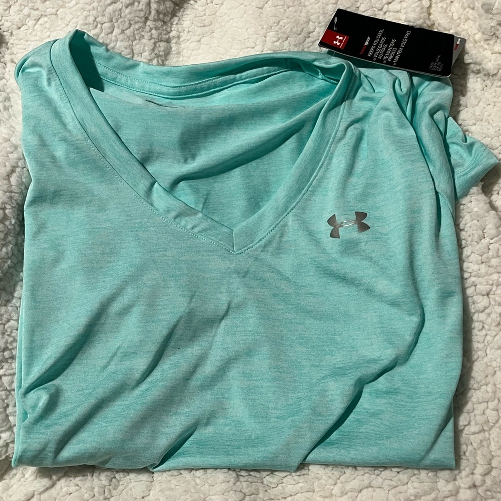 under armor workout shirt